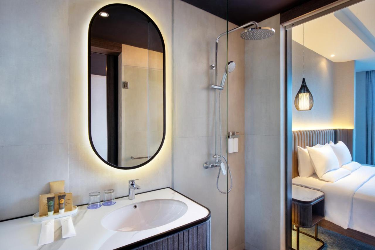 Novotel Yogyakarta International Airport Kulon Progo Temon Екстериор снимка