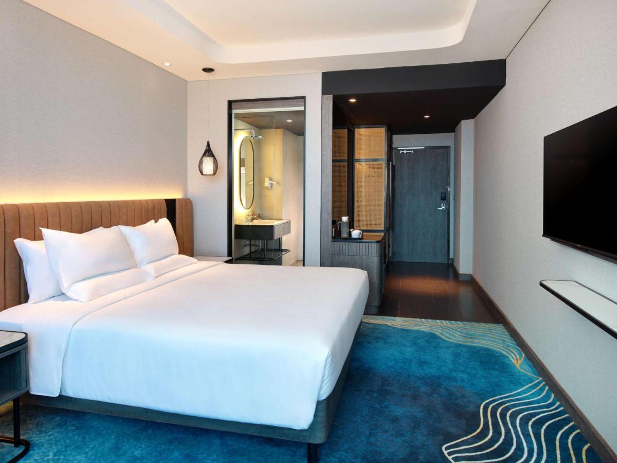 Novotel Yogyakarta International Airport Kulon Progo Temon Екстериор снимка