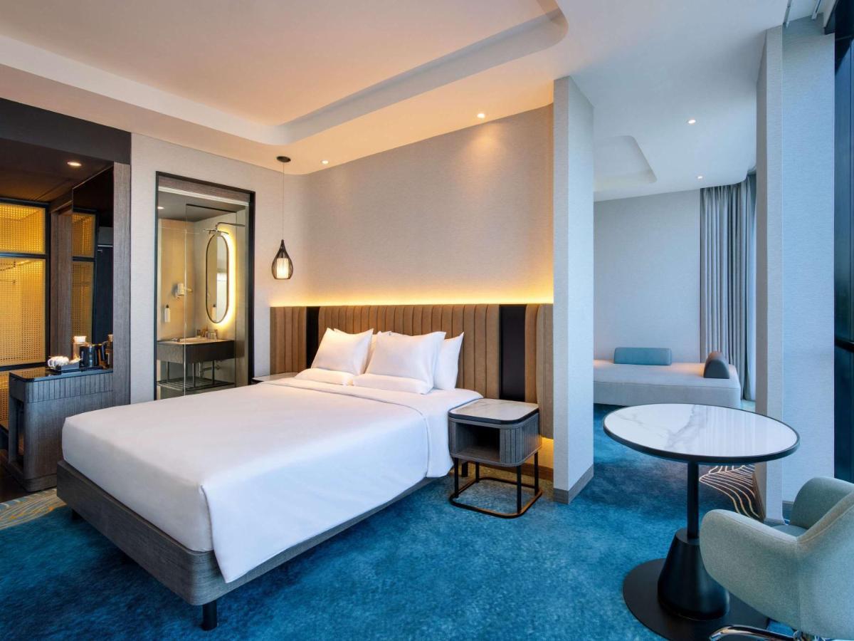 Novotel Yogyakarta International Airport Kulon Progo Temon Екстериор снимка